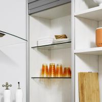 Keine toten Winkel – Jalousienschrank in der Küche - Rolle in der Küche