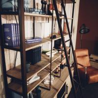 industrial vintage Bücherregal, Bücherregal mit Anstellleiter, industrial vintage Arnstadt, Büchereregal mit Leiter, Bibliothek im industrial vintage Stil, Bibliothek im industrial vintage Syle