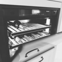 MIELE Einbauweinkühler Erfurt, Weinkühlschank, moderne Küche Erfurt, Hochglanzküche Erfurt, Miele Geschirrspüler Erfurt