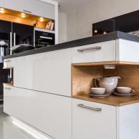 Küche Erfurt Heimautomation Bora Siemens Smarthome Beleuchtung LED Hochglanz Weiß Schwarz Weimar Jena