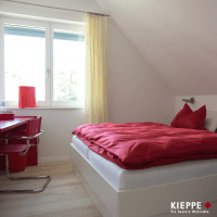 Wohnen Leben Schlafen Küche Kochen Arbeitsplatte Stein Metall Glas Bora Siemens Blanco Miele Venjakob Couch Sofa Cabinet Schranksystem Waffenschrank Esszimmer Esstisch Freischwinger Stühle Ausblick Schlafzimmer Bad Ebenerdig Ferienwohnung Blau Rot Komplett Ausstattung Usedom Erfurt Jena Weimar Gotha Ilmenau Arnstadt Sömmerda Coburg Eisenach Gera Parkett Fliesen Teppich Treppen Haus Ewald Schillig Koinor