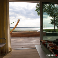 Wohnen Leben Schlafen Küche Kochen Arbeitsplatte Stein Metall Glas Bora Siemens Blanco Miele Venjakob Couch Sofa Cabinet Schranksystem Waffenschrank Esszimmer Esstisch Freischwinger Stühle Ausblick Schlafzimmer Bad Ebenerdig Ferienwohnung Blau Rot Komplett Ausstattung Usedom Erfurt Jena Weimar Gotha Ilmenau Arnstadt Sömmerda Coburg Eisenach Gera Parkett Fliesen Teppich Treppen Haus Ewald Schillig Koinor